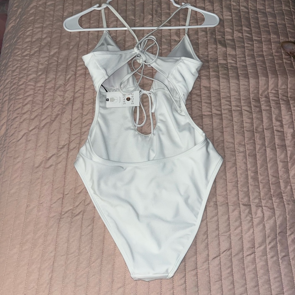 Bathing suit